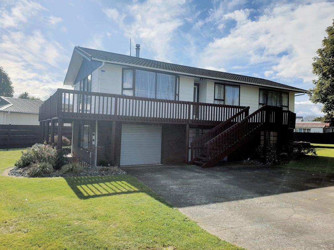 7 Judith Place, Owhata, Rotorua - Carousel 1