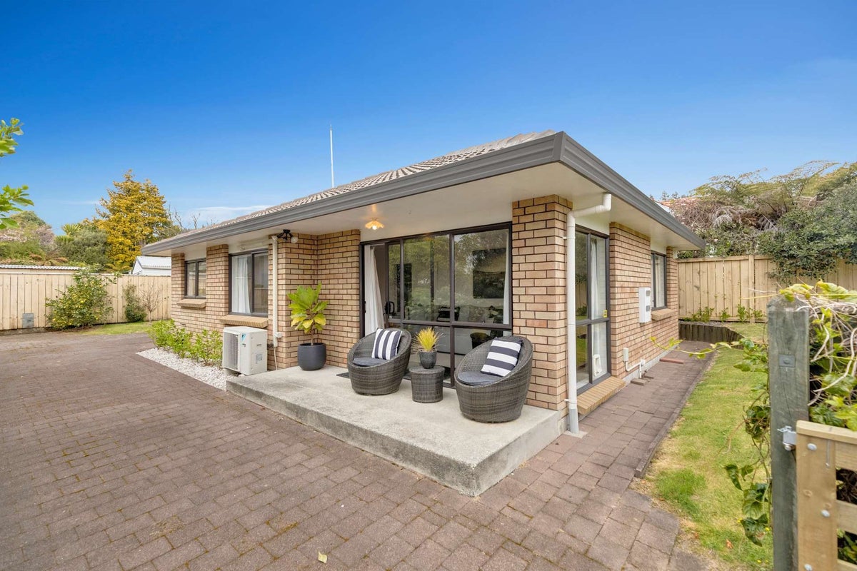 13 Lynmore Avenue, Lynmore, Rotorua - Carousel 1