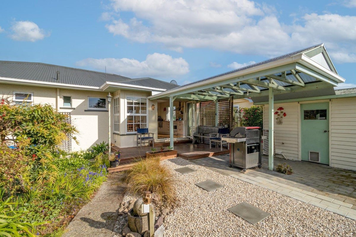 233 Queen Victoria Street, Motueka - Carousel 12