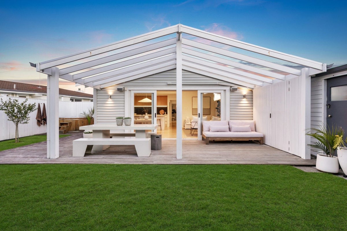 15 David Street, Bayswater, Auckland - Carousel 2
