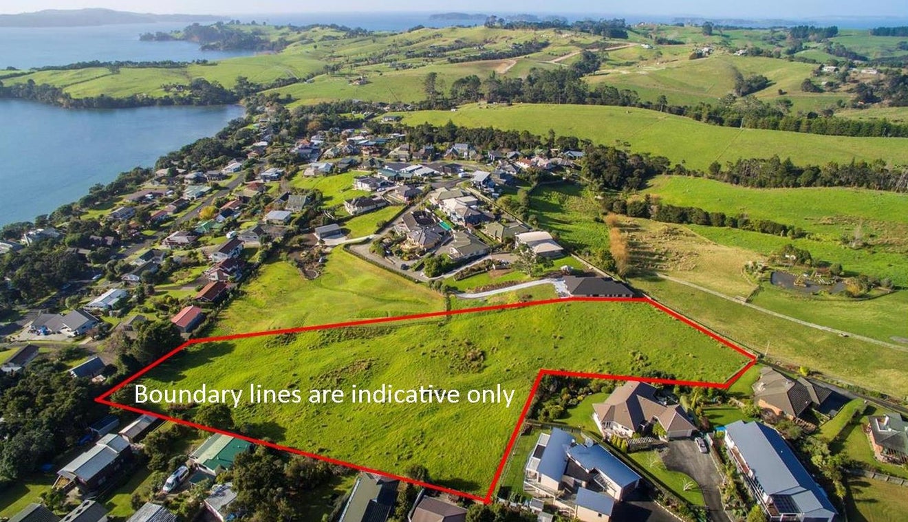599 Mahurangi East Road, Algies Bay - Carousel 1