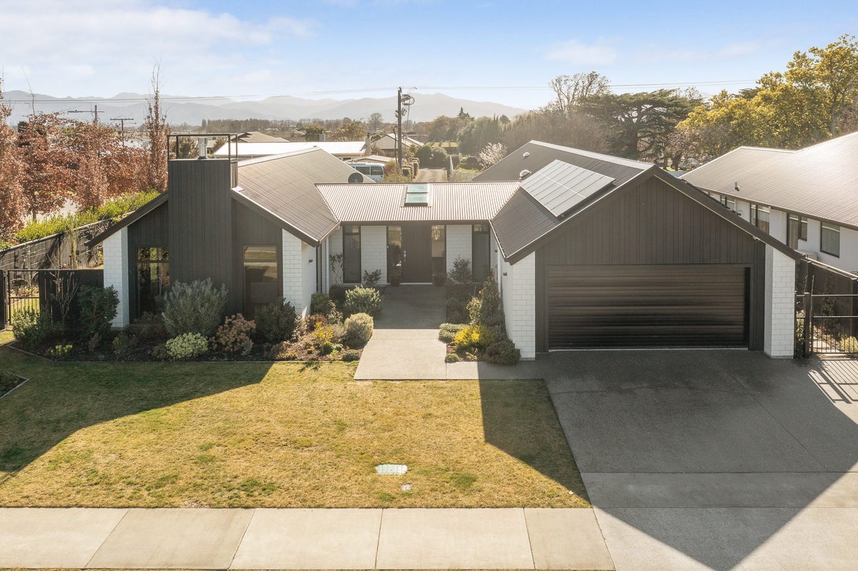 1 Corsair Crescent, Burleigh, Blenheim - Carousel 2