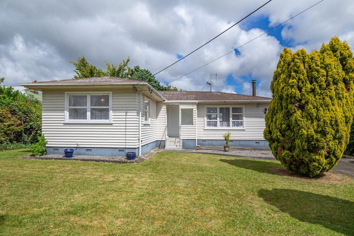 37 Duke Street, Levin, Levin - Carousel 1