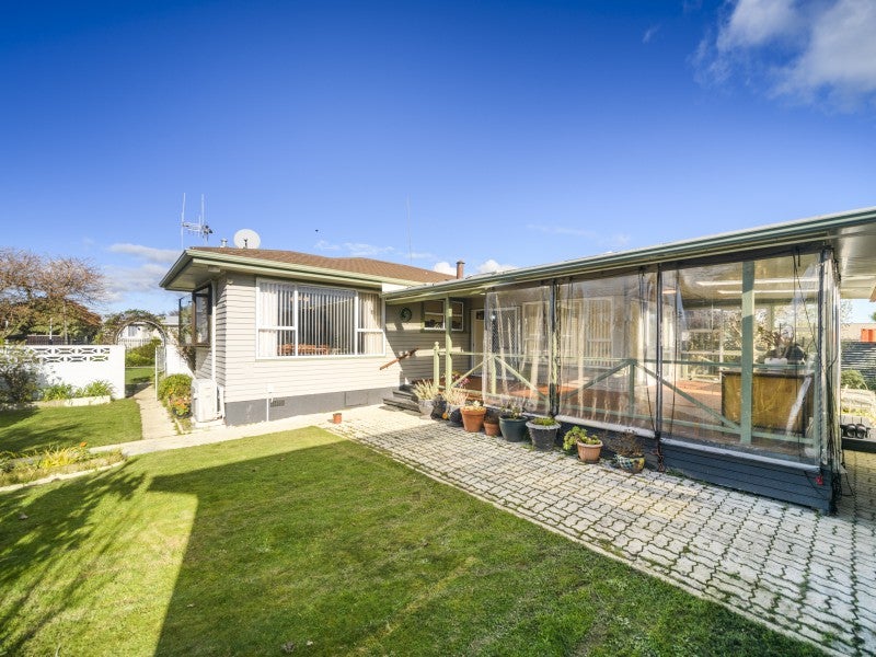 36 Aspiring Avenue, Milson, Palmerston North - Carousel 17