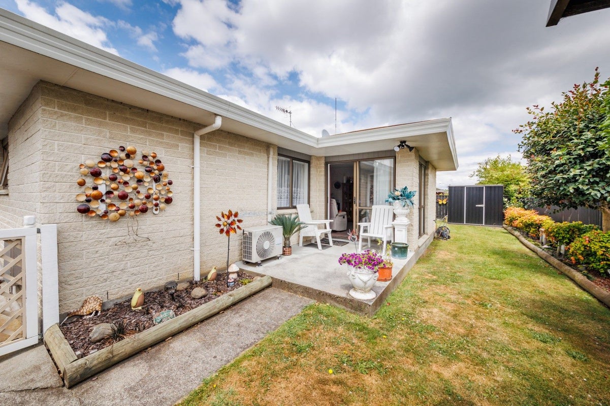 6 Monrad Street, Highbury, Palmerston North - Carousel 1