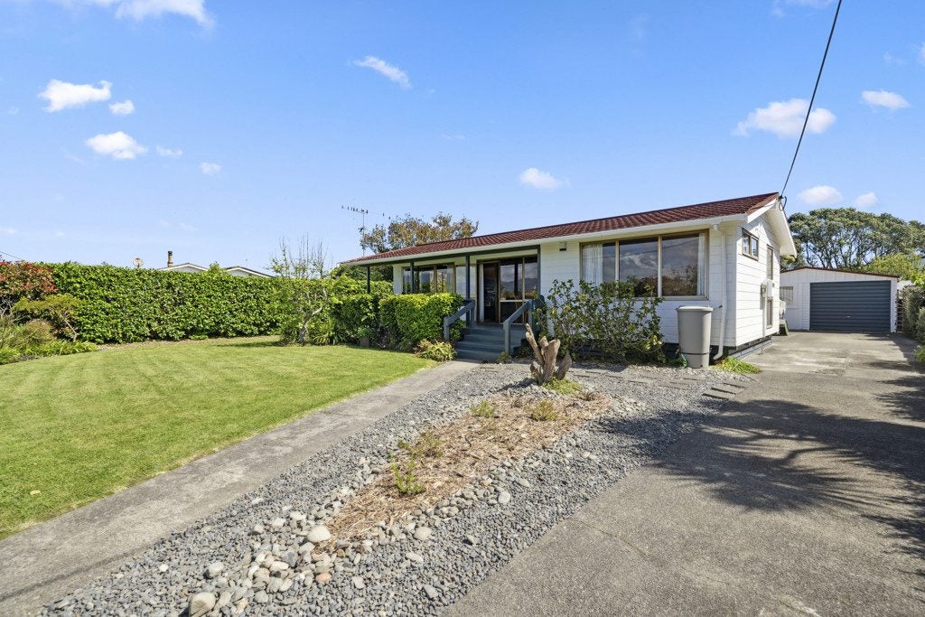 41 Rangiuru Road, Otaki Beach, Otaki - Carousel 1