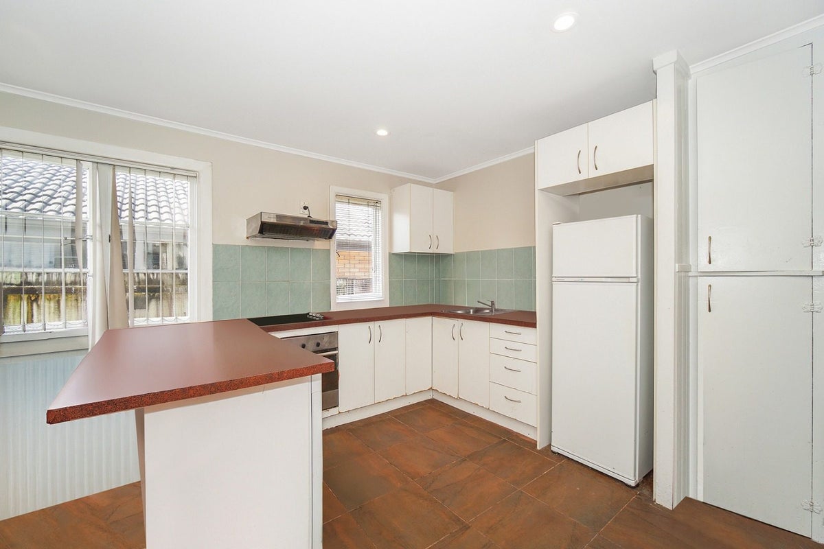 55 WALMSLEY RD, Favona, Auckland - Carousel 2