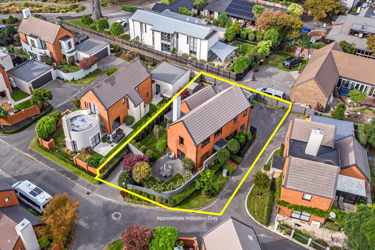 4 Haineswood Lane, Sockburn, Christchurch - Carousel 1