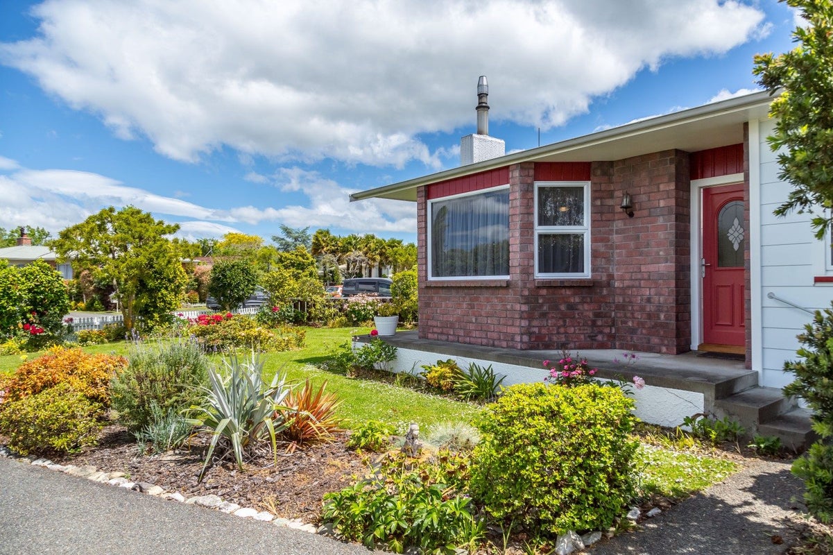 10 Ranfurly Street, Solway, Masterton - Carousel 2