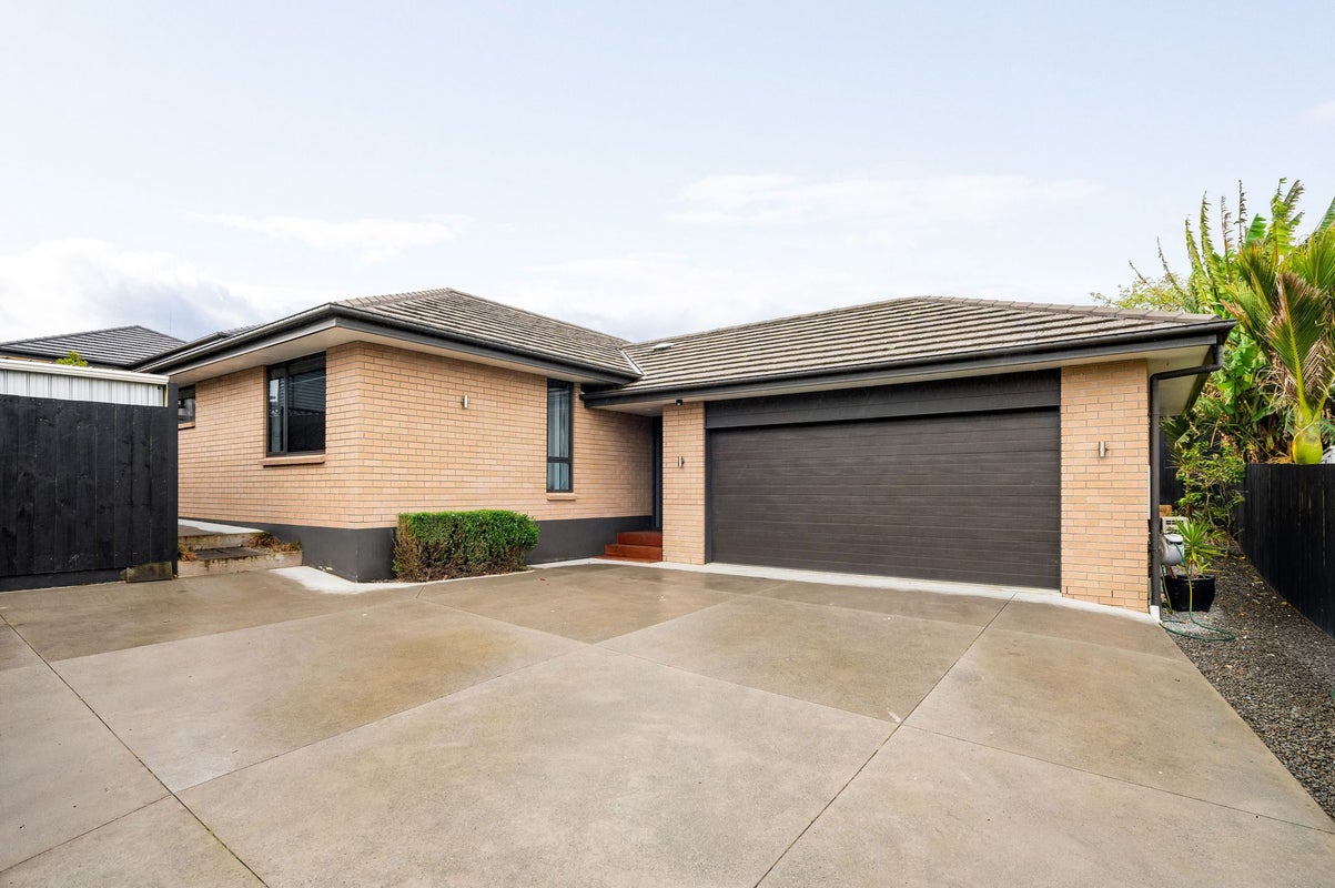 26A Rata Street, Maeroa, Hamilton - Carousel 1