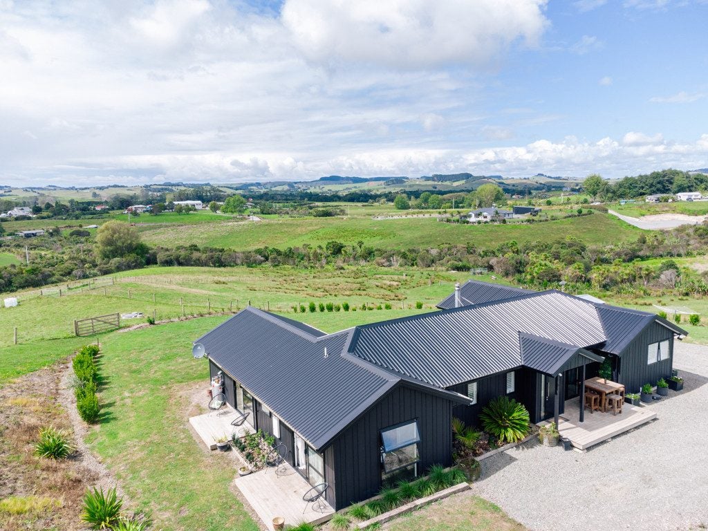 28 Houkura Way, Hakaru, Kaiwaka - Carousel 1