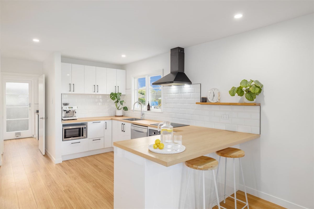 16 Hope Street, Shirley, Christchurch - Carousel 2