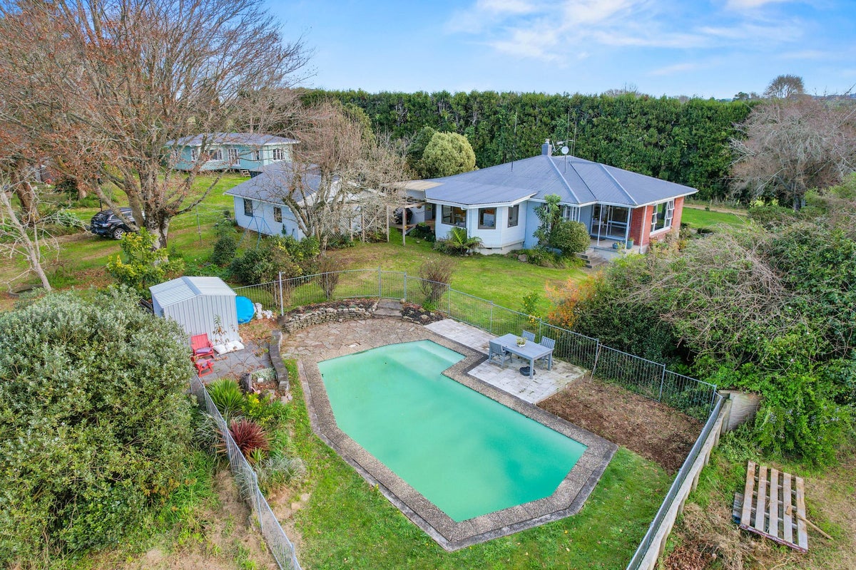 898 Ormsby Road, Puketotara, Pirongia - Carousel 1