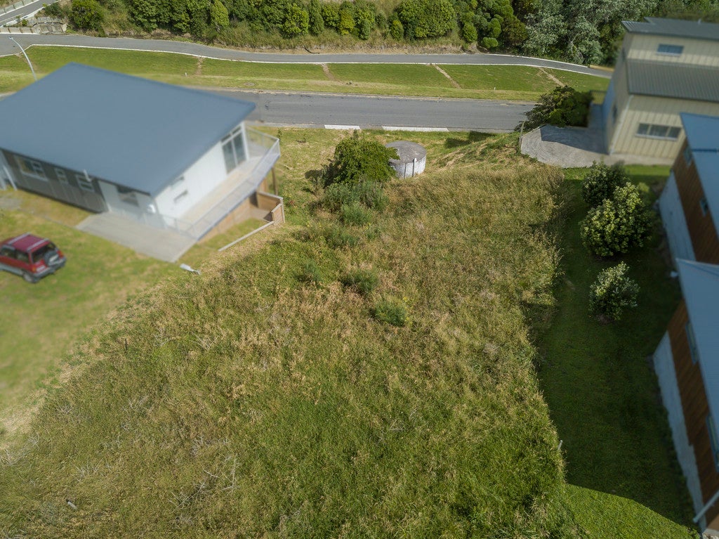 37 Balfour Crescent, Castlepoint - Carousel 2