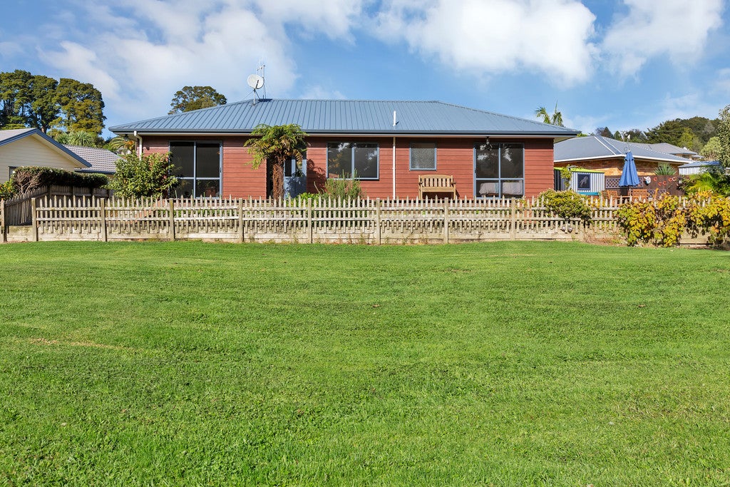 21 Daviot Place, Kamo, Whangarei - Carousel 25