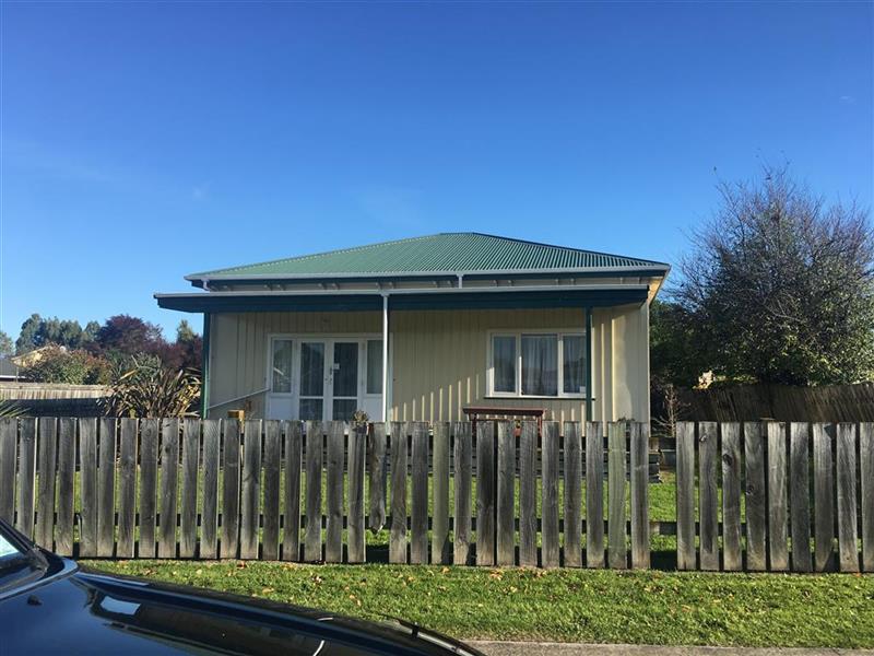 10 Millard Avenue, Kuripuni, Masterton - Carousel 1