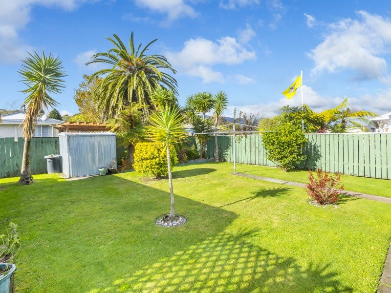 24 Shanly Street, Brown Owl, Upper Hutt - Carousel 15