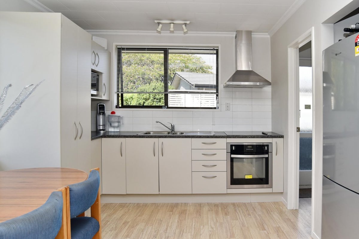 1/82 Wingate Street, Redwood, Christchurch - Carousel 2