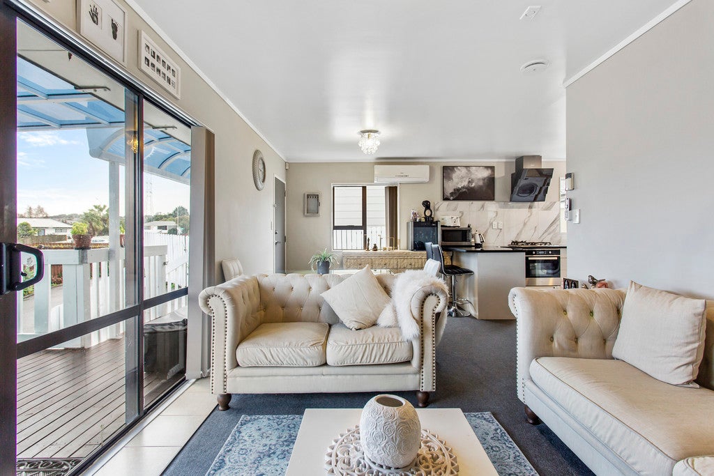 2/10 Kimdale Place, Totara Heights, Auckland - Carousel 2