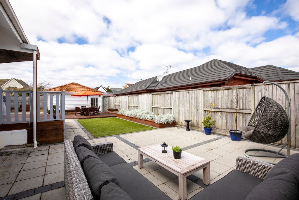 62 Kings Crescent, Hutt Central, Lower Hutt - Carousel 19