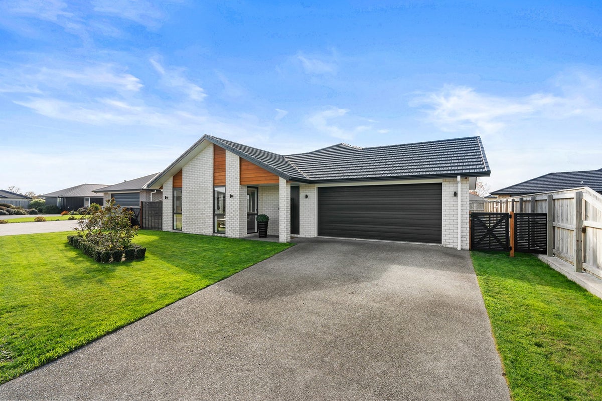 4 Riverstone Place, Solway, Masterton - Carousel 2