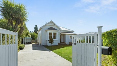 12 Bowling Road, Greenmeadows, Napier - Carousel 1