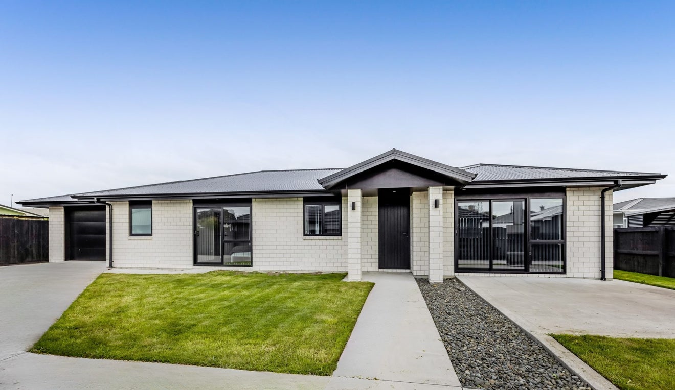 30A Hunter Street, Hawera - Carousel 1