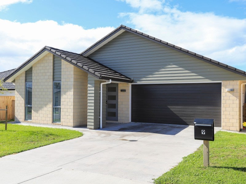 9 Richardson Road, Omokoroa, Omokoroa - Carousel 1