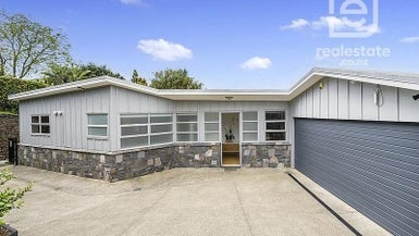 440A Riddell Road, Glendowie, Auckland - Carousel 1