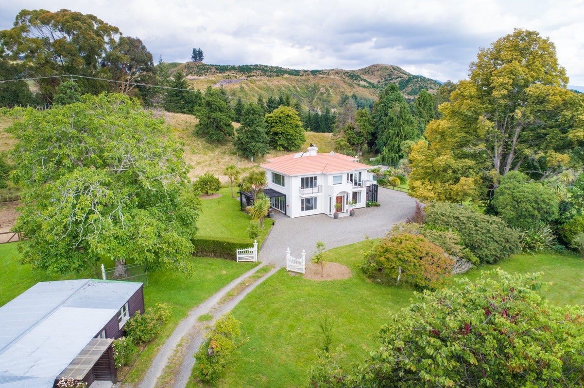 2138 Pohangina Valley Road, POHANGINA, ASHHURST - Carousel 2