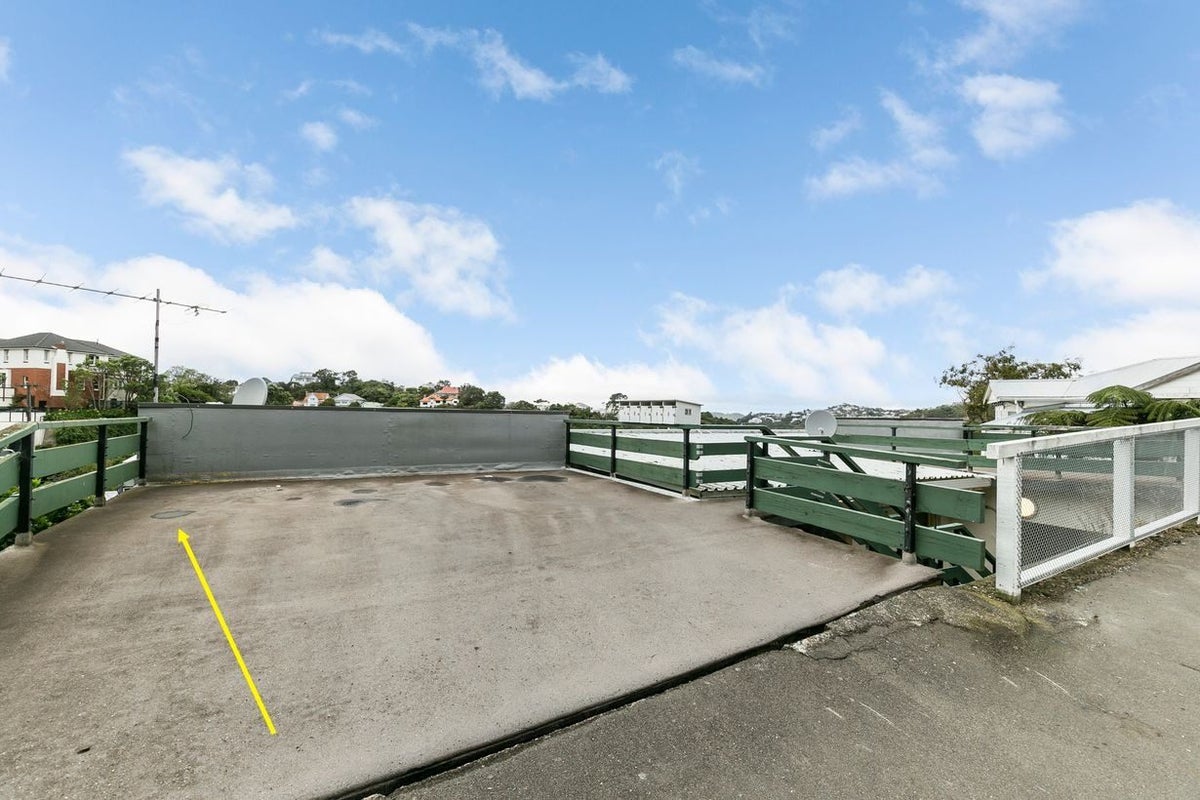 1/31 Plunket Street, Kelburn, Wellington - Carousel 7