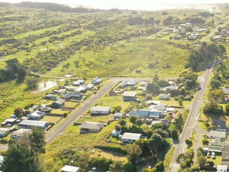 845 Hokio Beach Road, Hokio Beach, Levin - Carousel 1