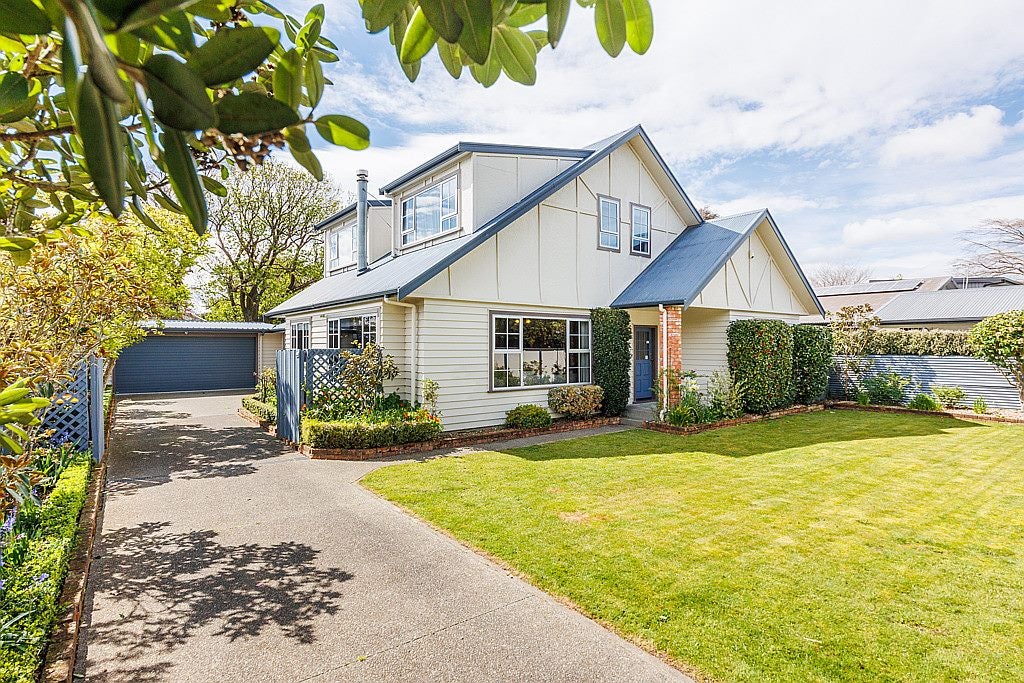 21 Alan Street, Palmerston North, Palmerston North - Carousel 21