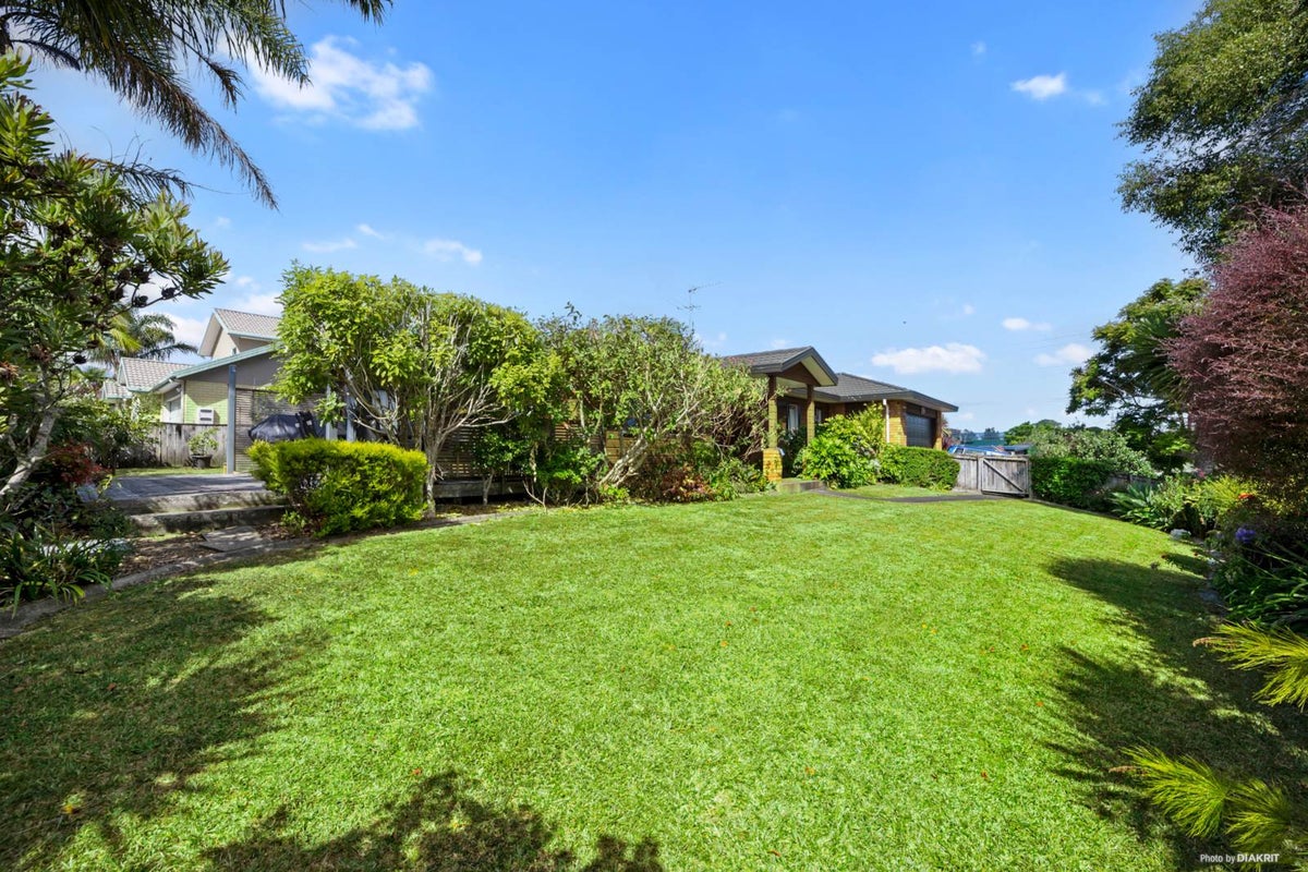 2 Sample Road, Albany, Auckland - Carousel 2