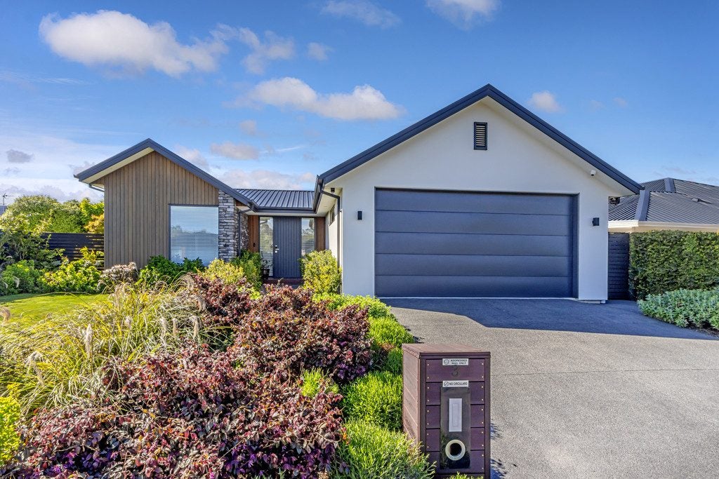 3 Muirhill Street, Halswell, Christchurch - Carousel 21