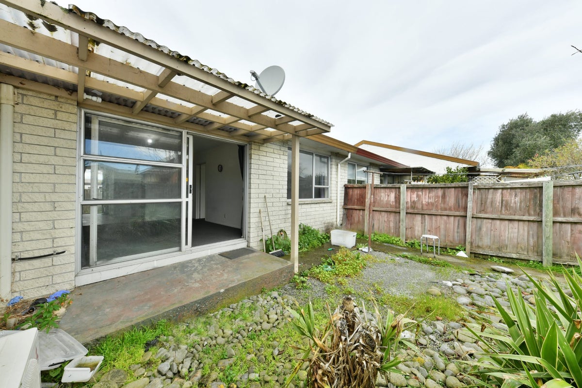 6/83 Brougham Street, Addington, Christchurch - Carousel 2