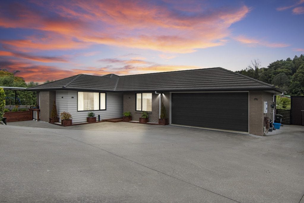 8 Taiko Street, Horahora, Whangarei - Carousel 1