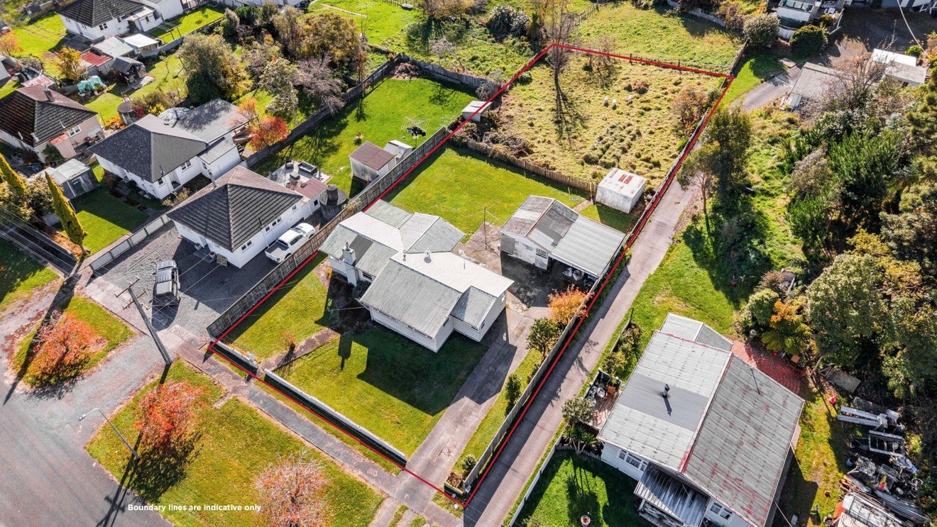 9 Rangatira Road, Hunterville - Carousel 2