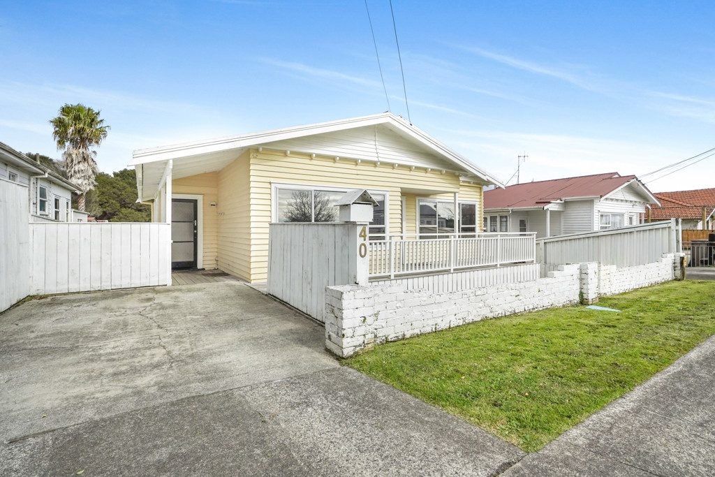 40 Rayner Road, Huntly, Huntly - Carousel 1