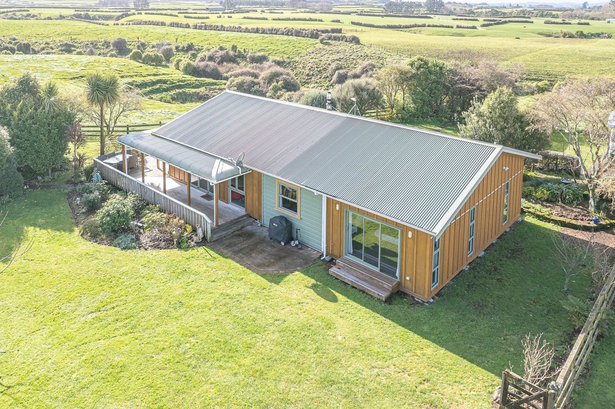 238 Finnerty Road, Ngaere, Stratford - Carousel 1