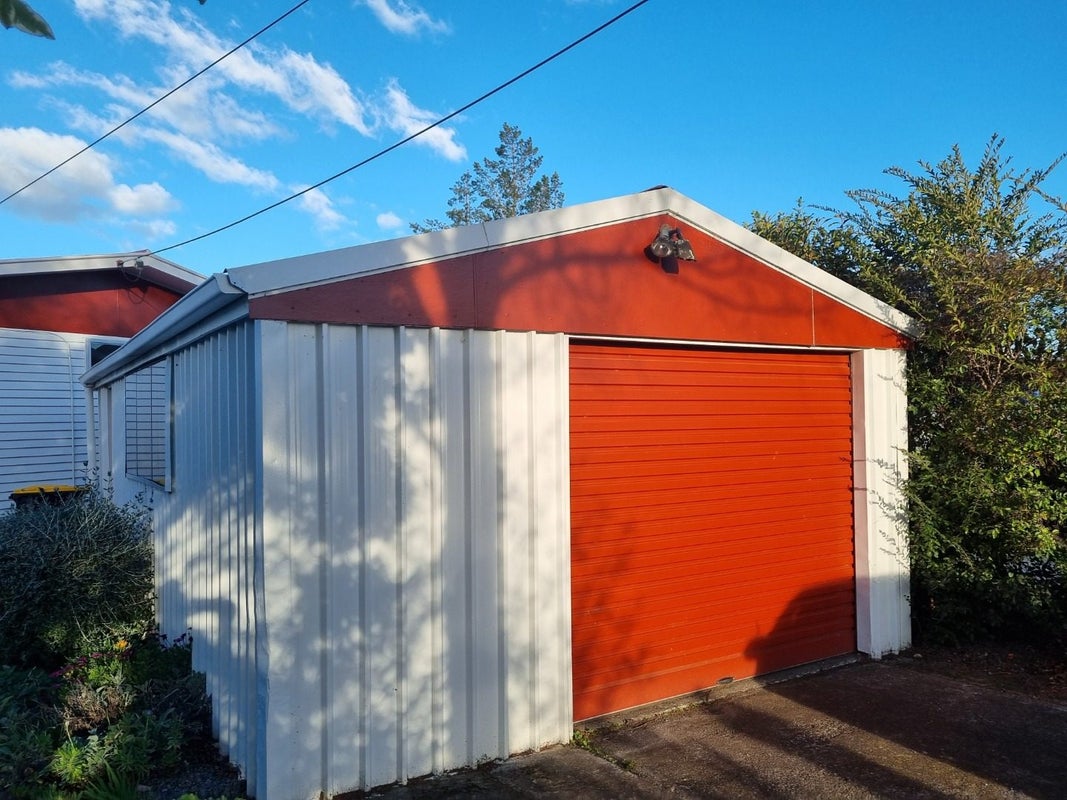 30 Raglan Street, Lansdowne, Masterton - Carousel 25