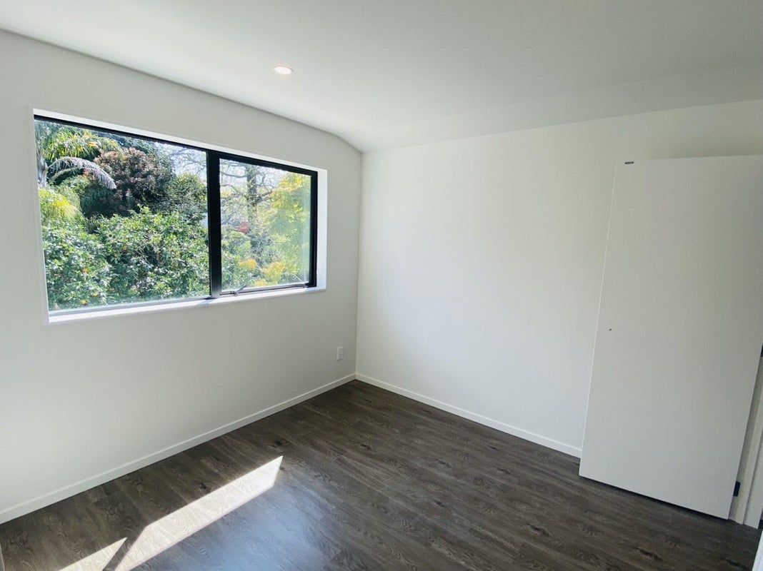 240A New Windsor Road, New Windsor, Auckland - Carousel 16