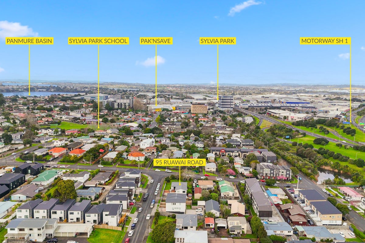 95 Ruawai Road, Mount Wellington, Auckland - Carousel 21