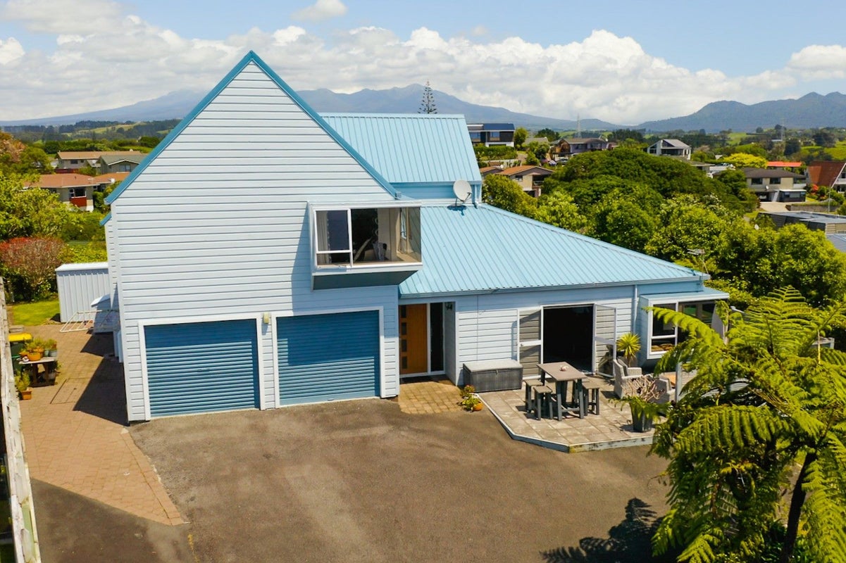 12A Bronte Place, Whalers Gate, New Plymouth - Carousel 34