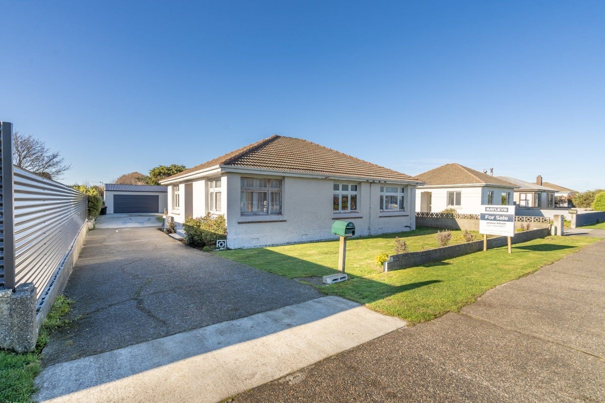 10 Saturn Street, Strathern, Invercargill - Carousel 1