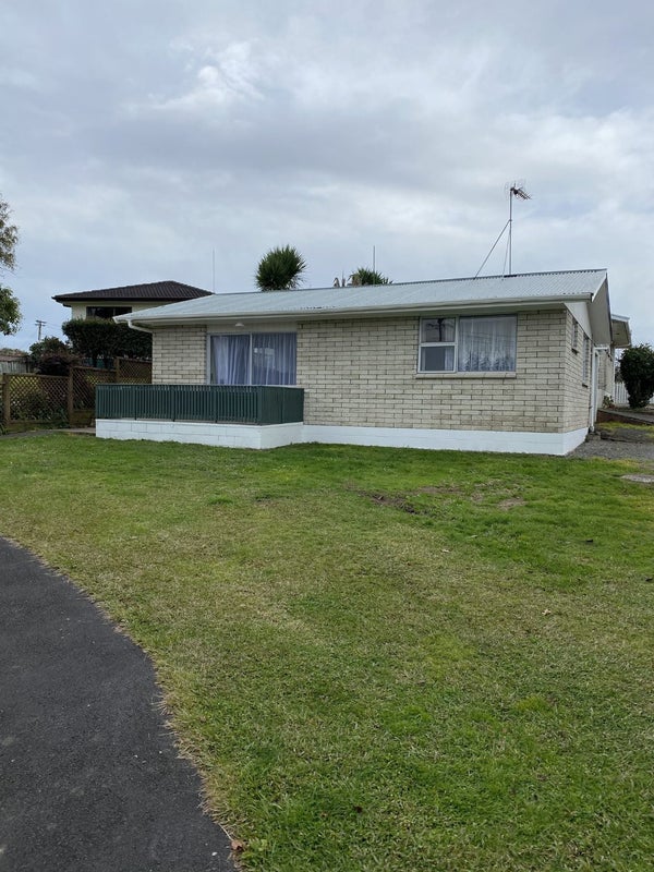 20 Kingsway Crescent, Forest Lake, Hamilton - Carousel 2