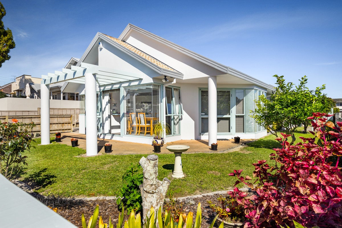 1/447 Blockhouse Bay Road, Blockhouse Bay, Auckland - Carousel 1