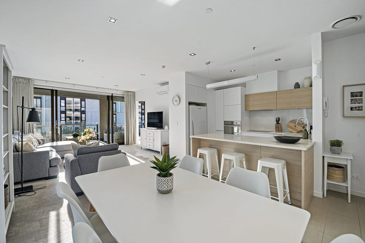 210/2 Bluegrey Avenue, Stonefields, Auckland - Carousel 2