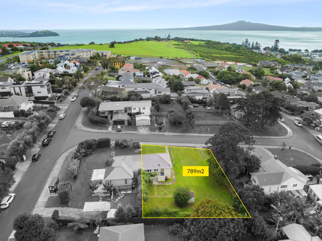 3 Matatua Street, Orakei, Auckland - Carousel 1