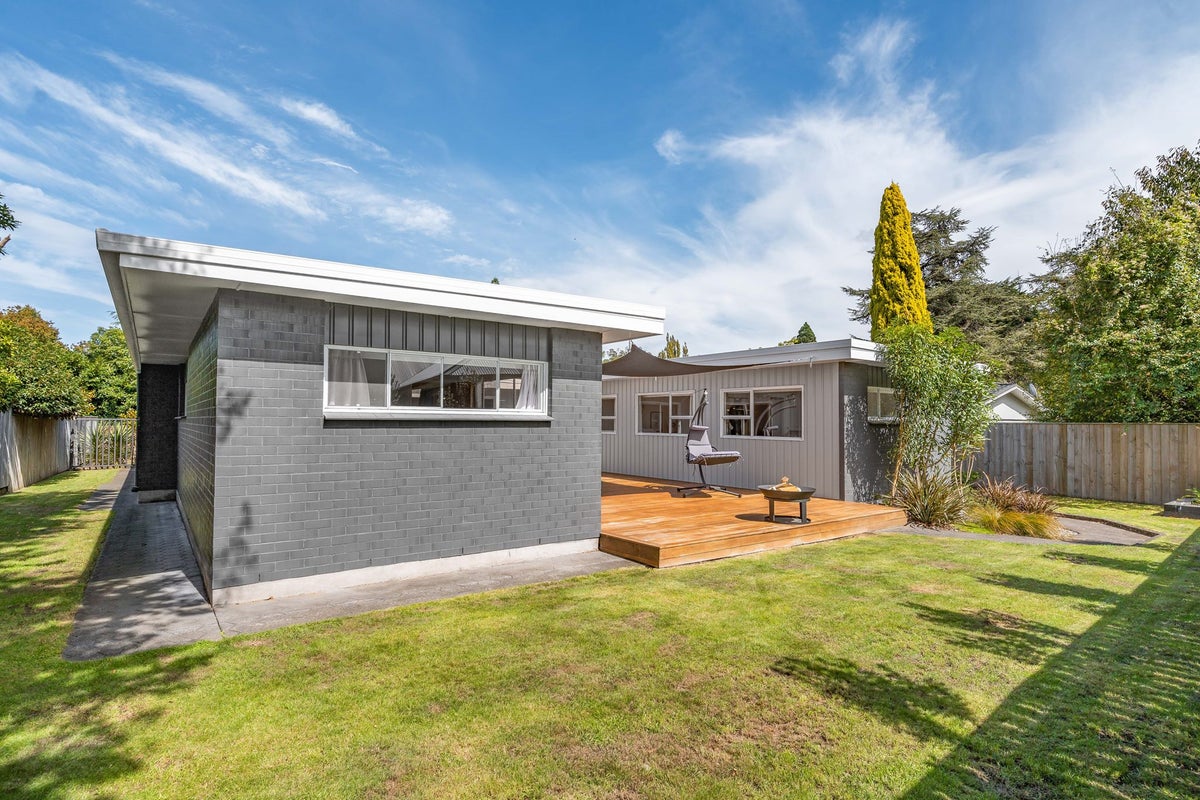 61 Manuka Street, Lansdowne, Masterton - Carousel 1